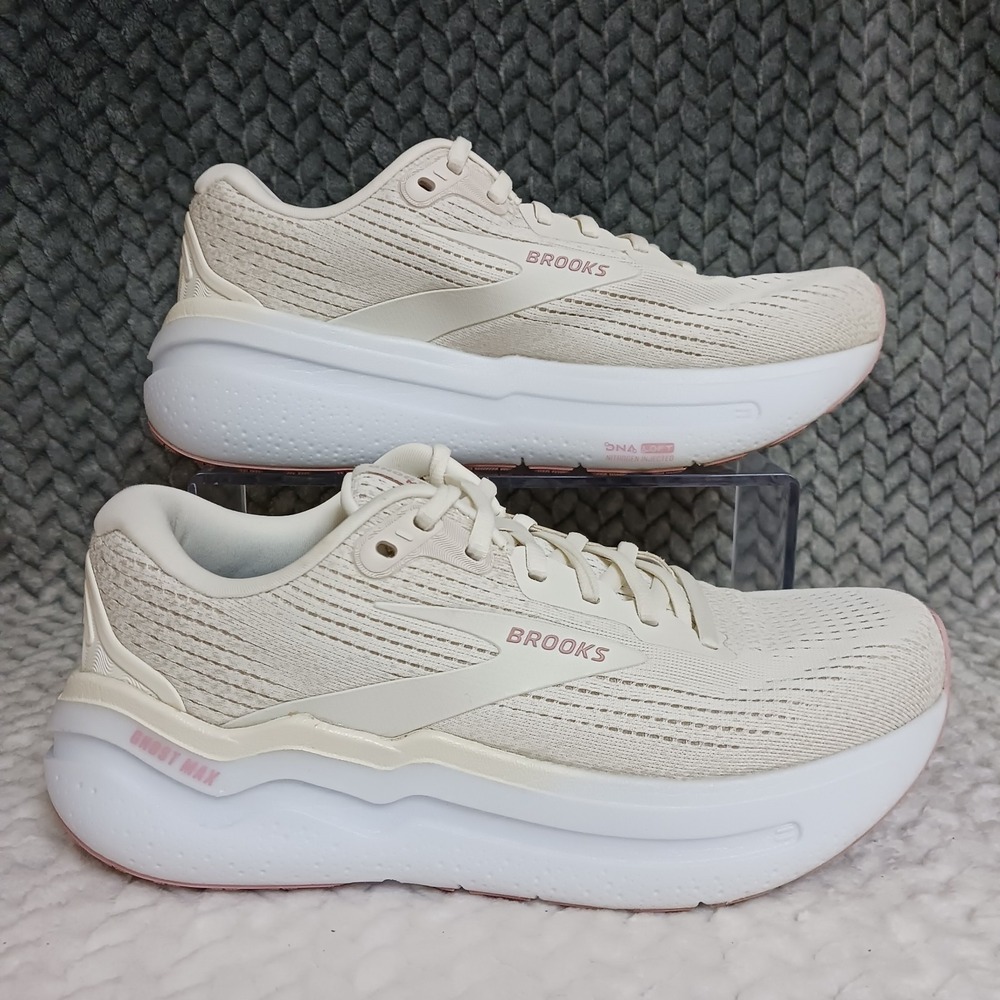 Brooks Ghost Max 2 Coconut Milk Zephyr Women's Walking Running Shoes Size 8